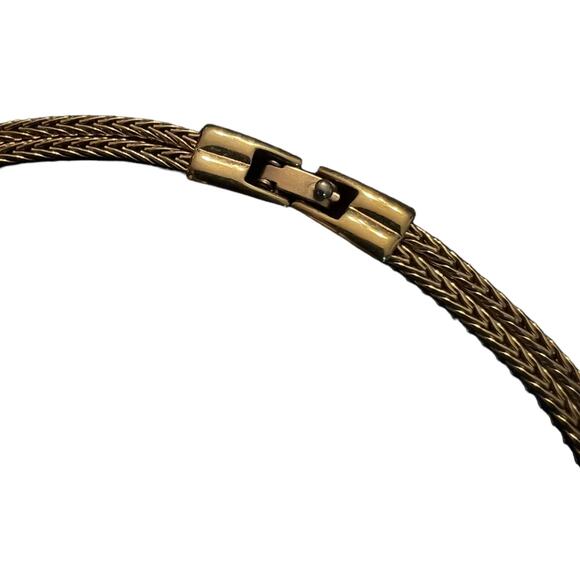 Vintage MONET Gold-Tone Necklace with Cream Accents & Pendant - Picture 7 of 10